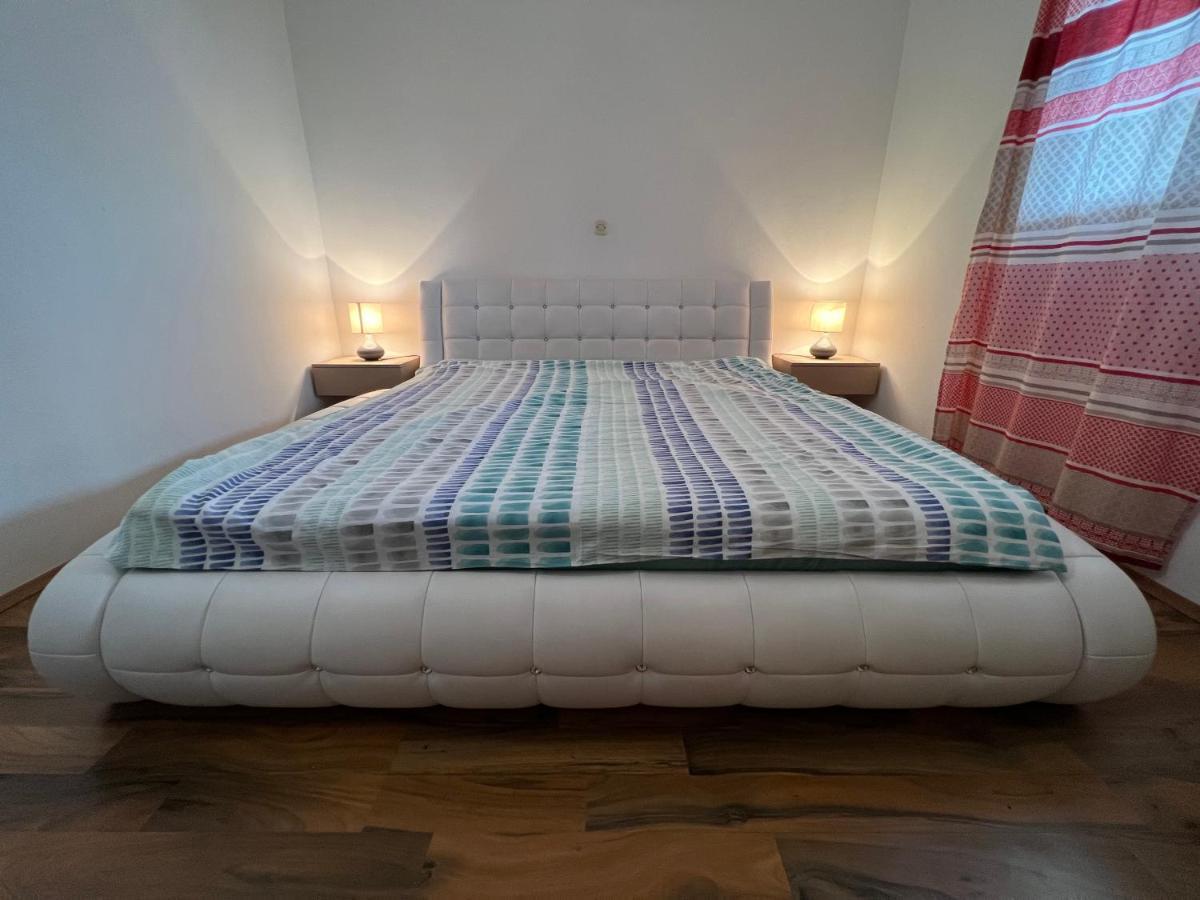 Villa Viktorija Galovac  Extérieur photo